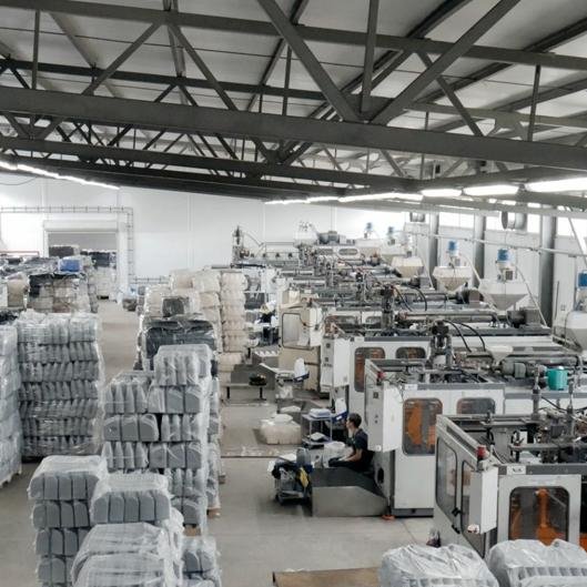 How Does an ePTFE Vent Membrane Work? Waterproof and Breathable Technology Explained Industrial packaging vent solution using ePTFE membrane for chemical containers